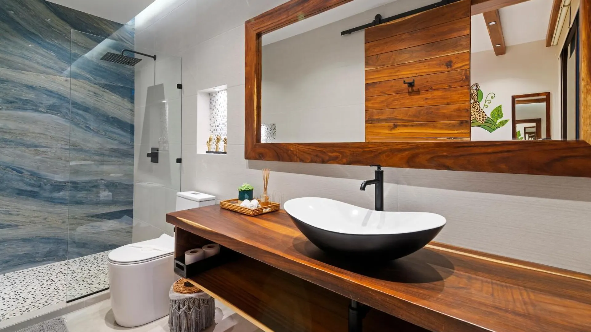 El Rey Loro - Lux 4 Bed Villa @Bluedeertulum