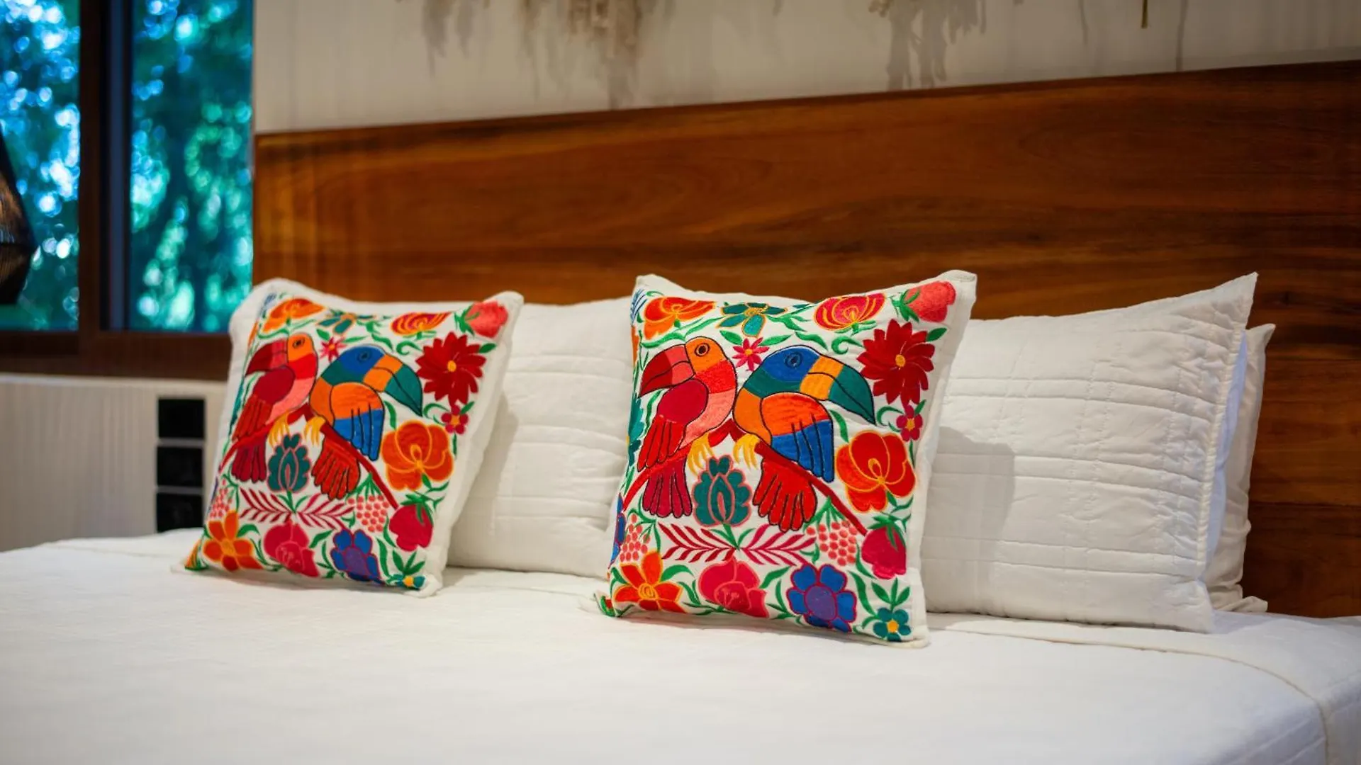 El Rey Loro - Lux 4 Bed Villa @Bluedeertulum