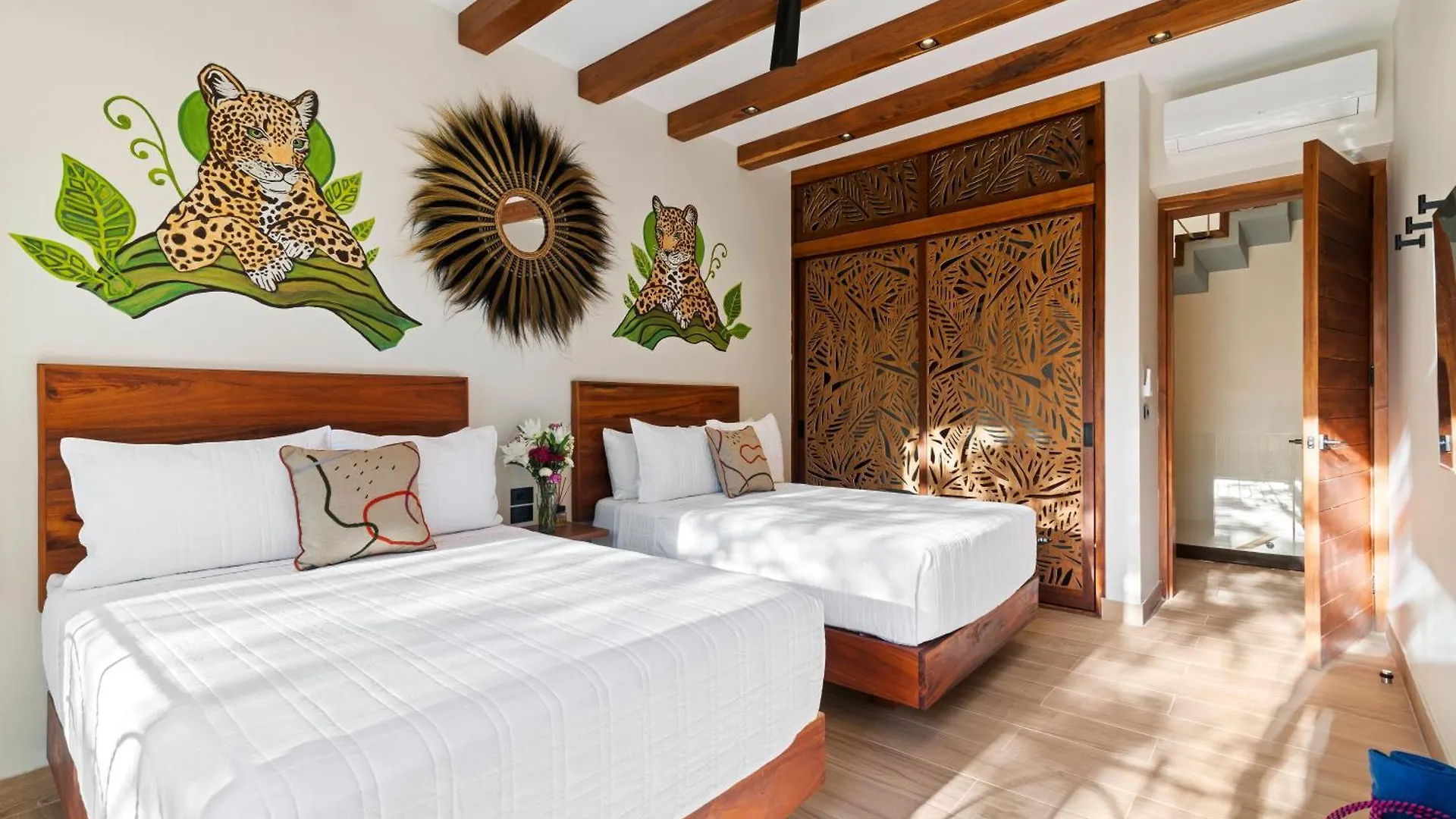 El Rey Loro - Lux 4 Bed Villa @Bluedeertulum