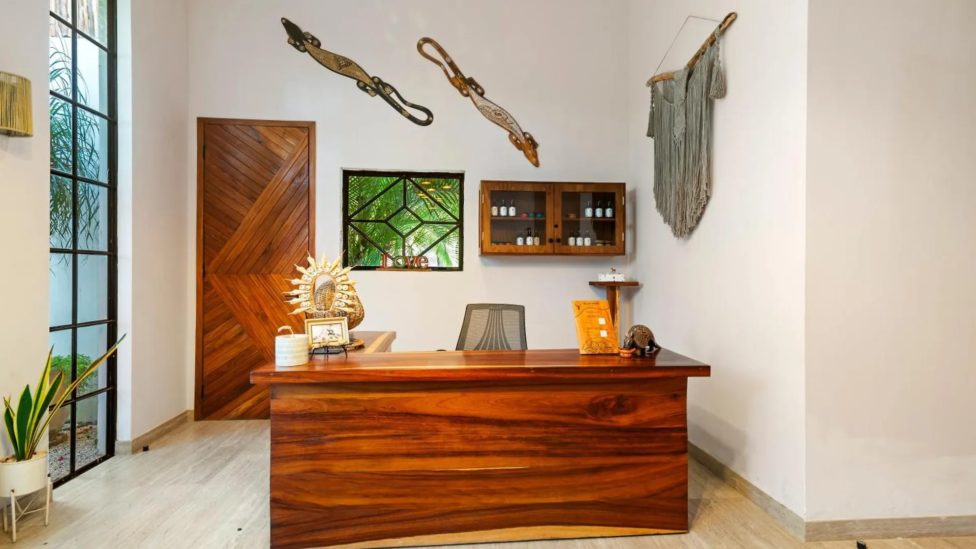 El Rey Loro - Lux 4 Bed Villa @Bluedeertulum